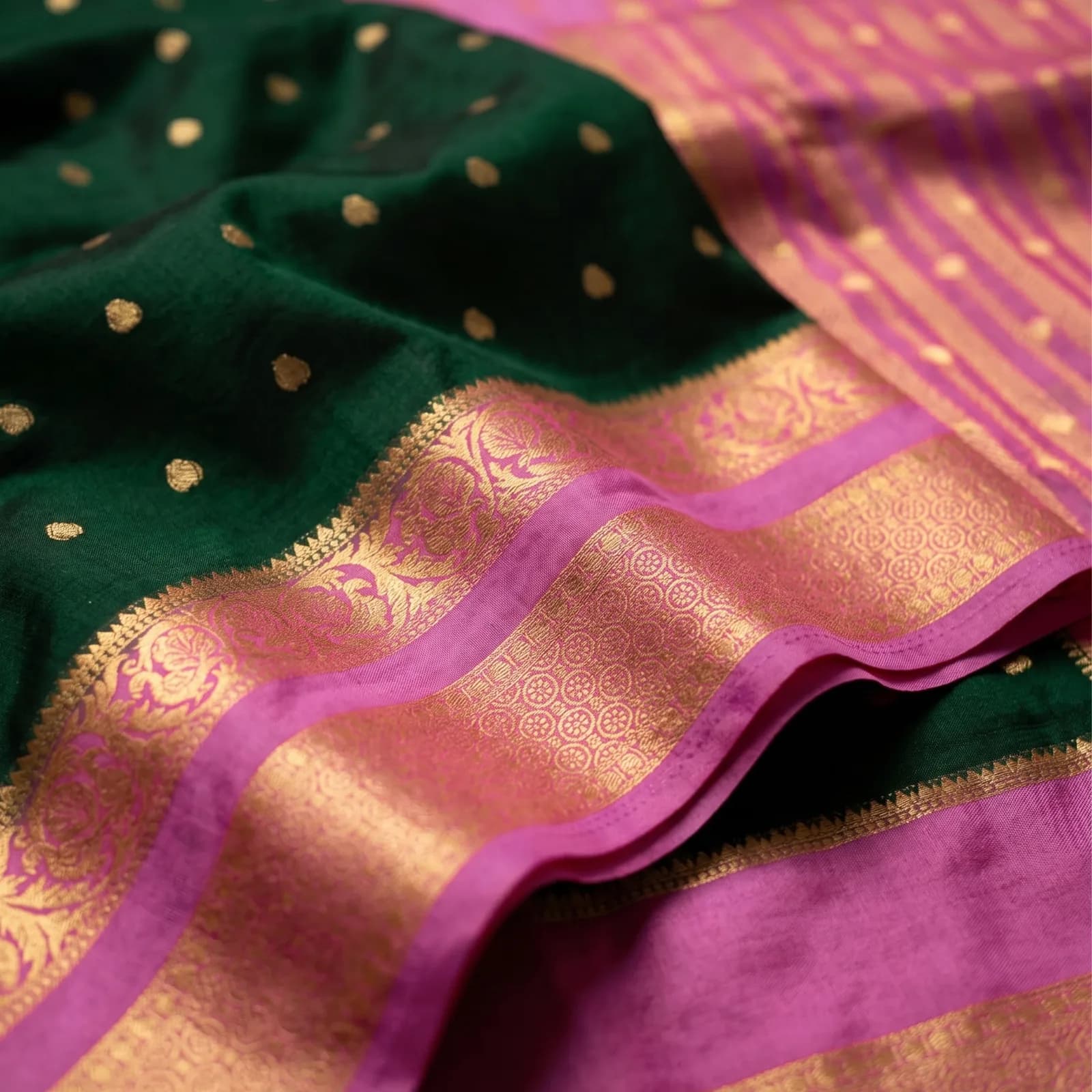 Anushree in Vibrant Pink & Golden Weave - Angle 19
